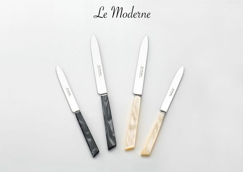 Couteaux de table le moderne